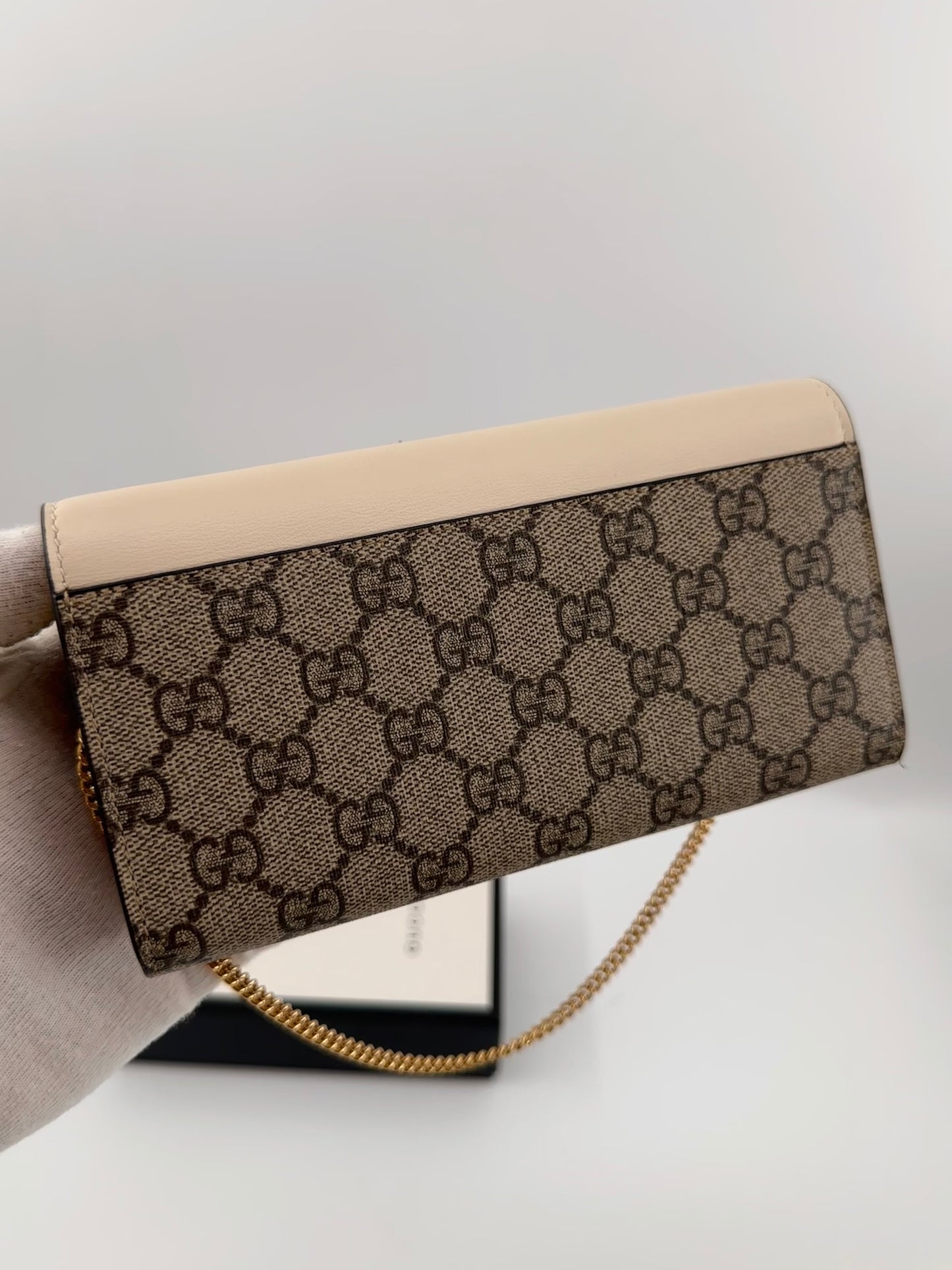Gucci GG Supreme Padlock Shoulder bag