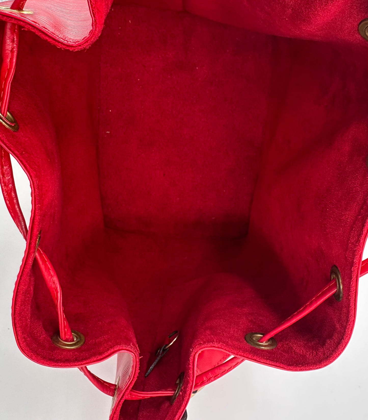 Louis Vuitton Noe Bucket Bag Red Epi