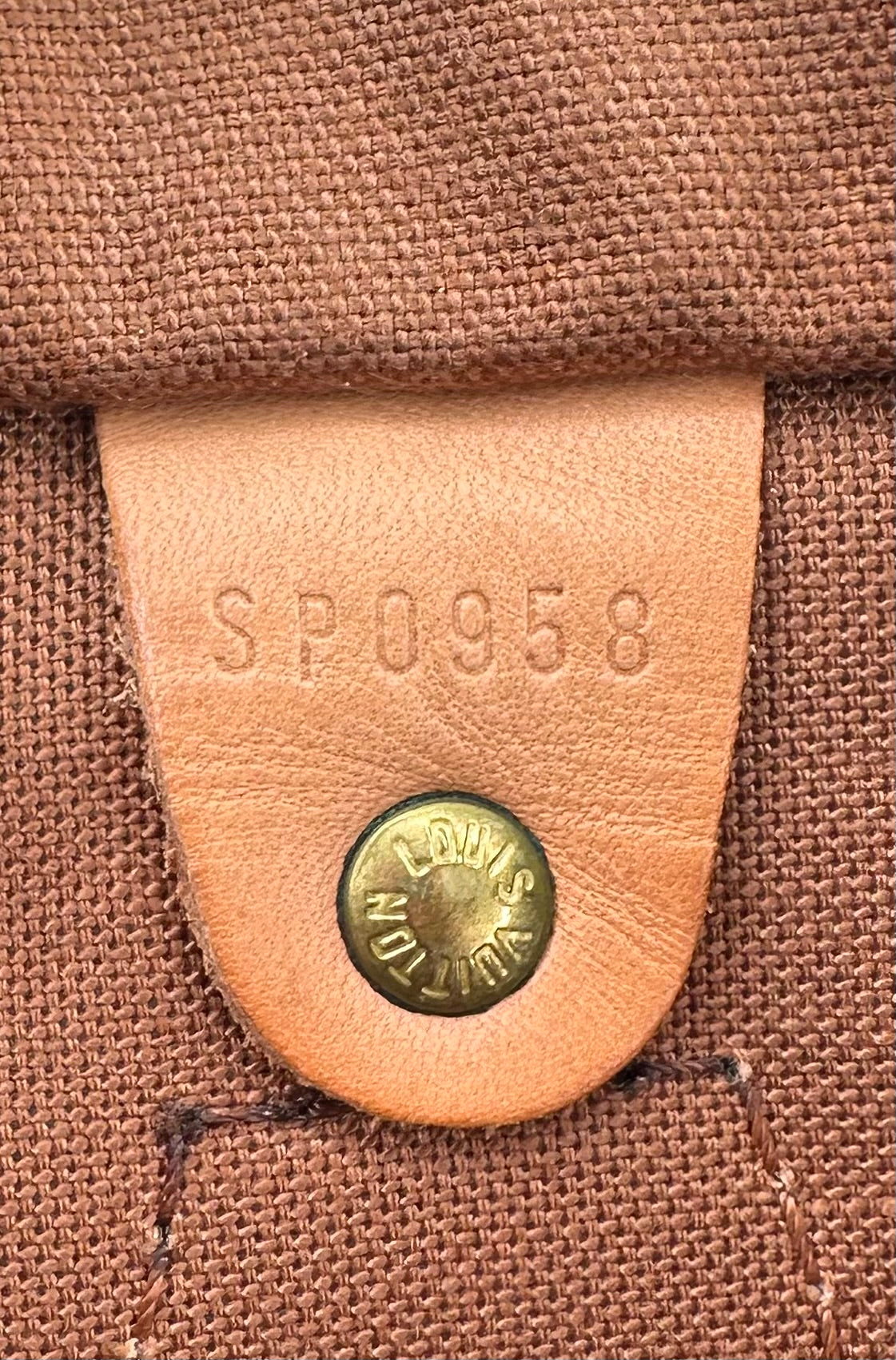 Louis Vuitton Speedy 35