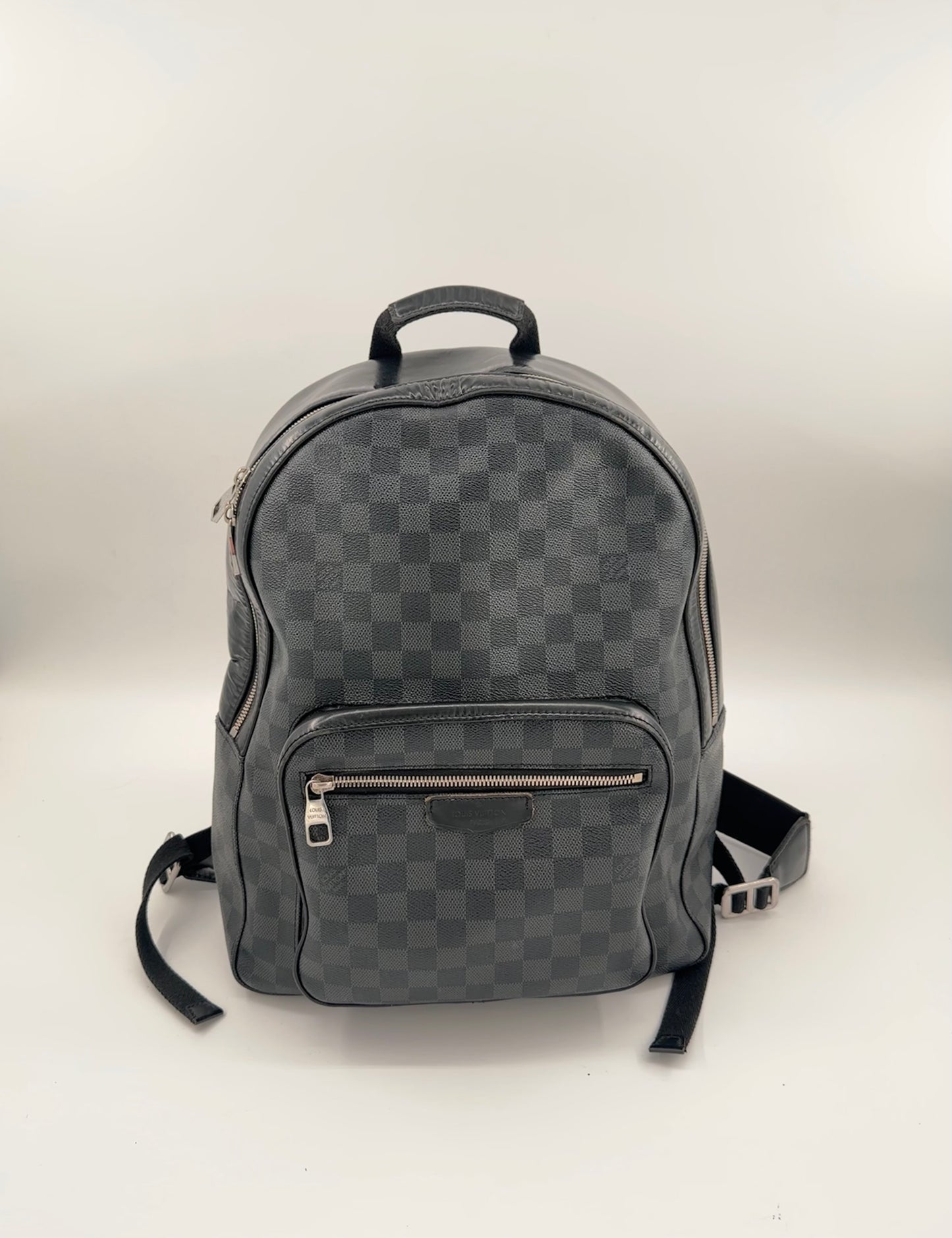 Louis Vuitton Josh backpack in Damier Graphite