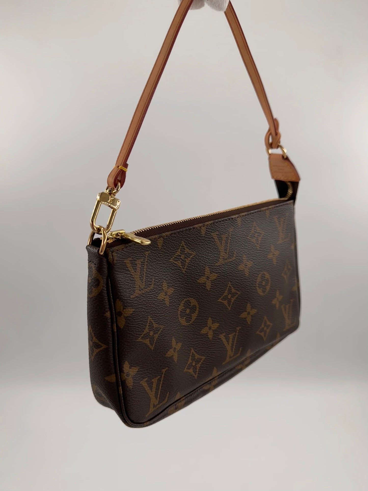 Louis Vuitton Pochette Accessoires NM
