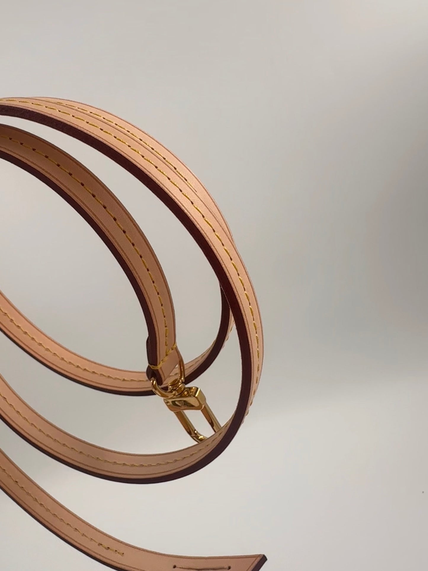 Louis Vuitton Favourite MM monogram shoulder/ crossbody bag