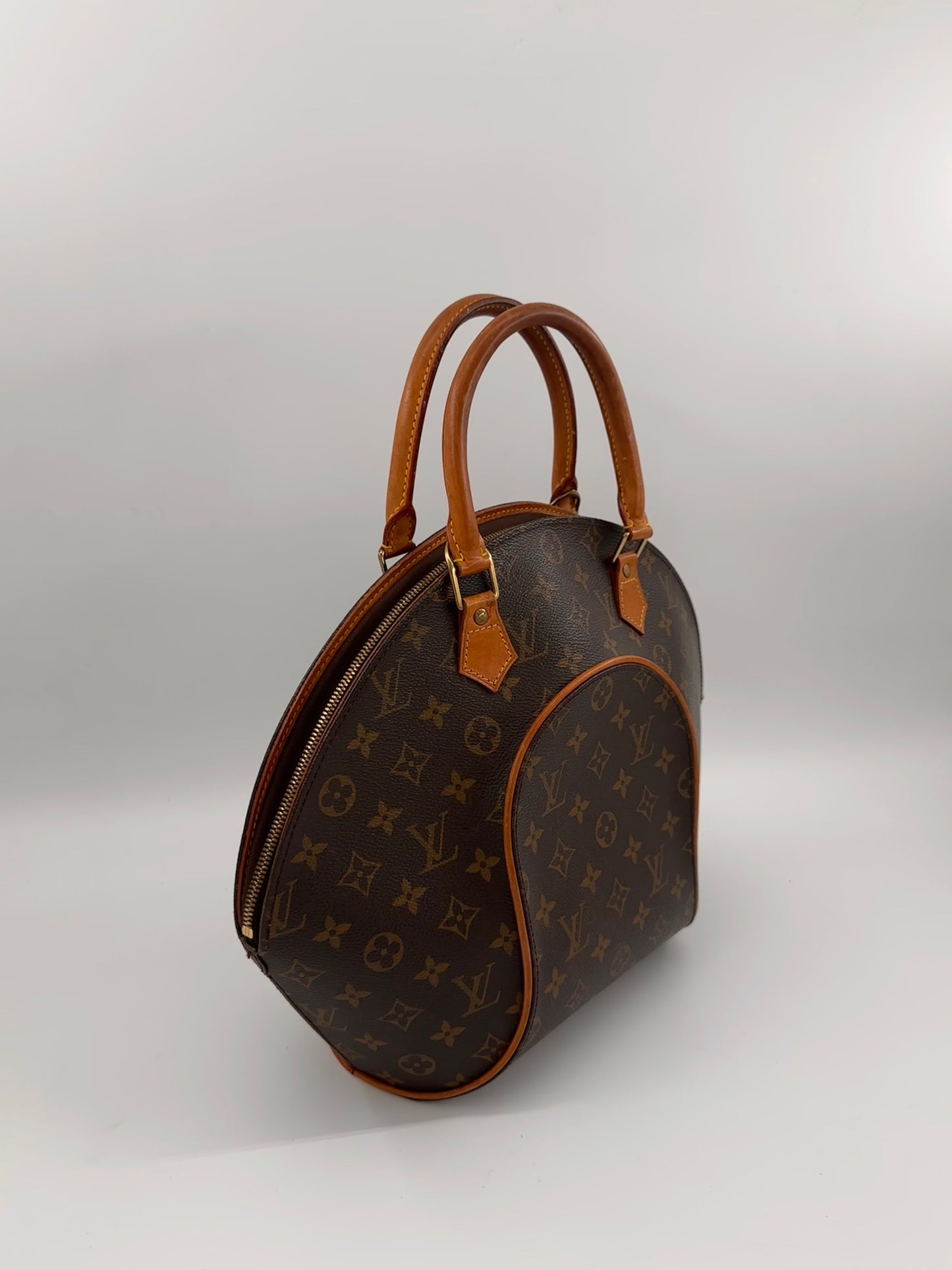 Louis Vuitton Ellipse MM