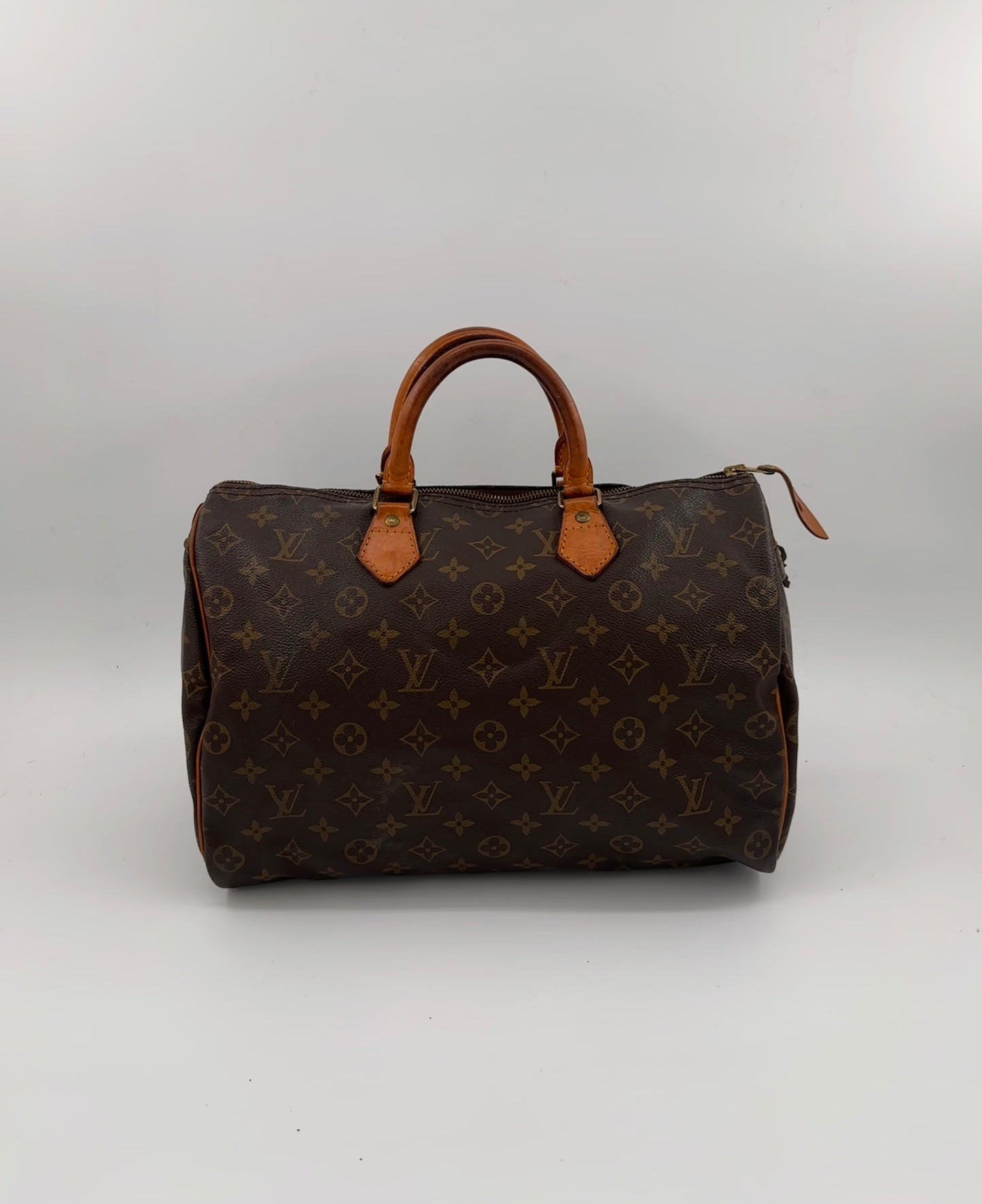Louis Vuitton Speedy 35