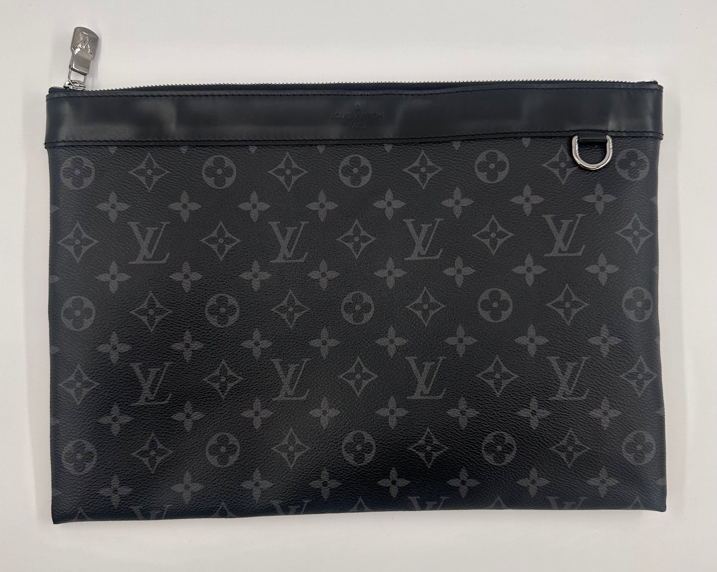 Louis Vuitton Monogram Eclipse Discovery Pochette GM