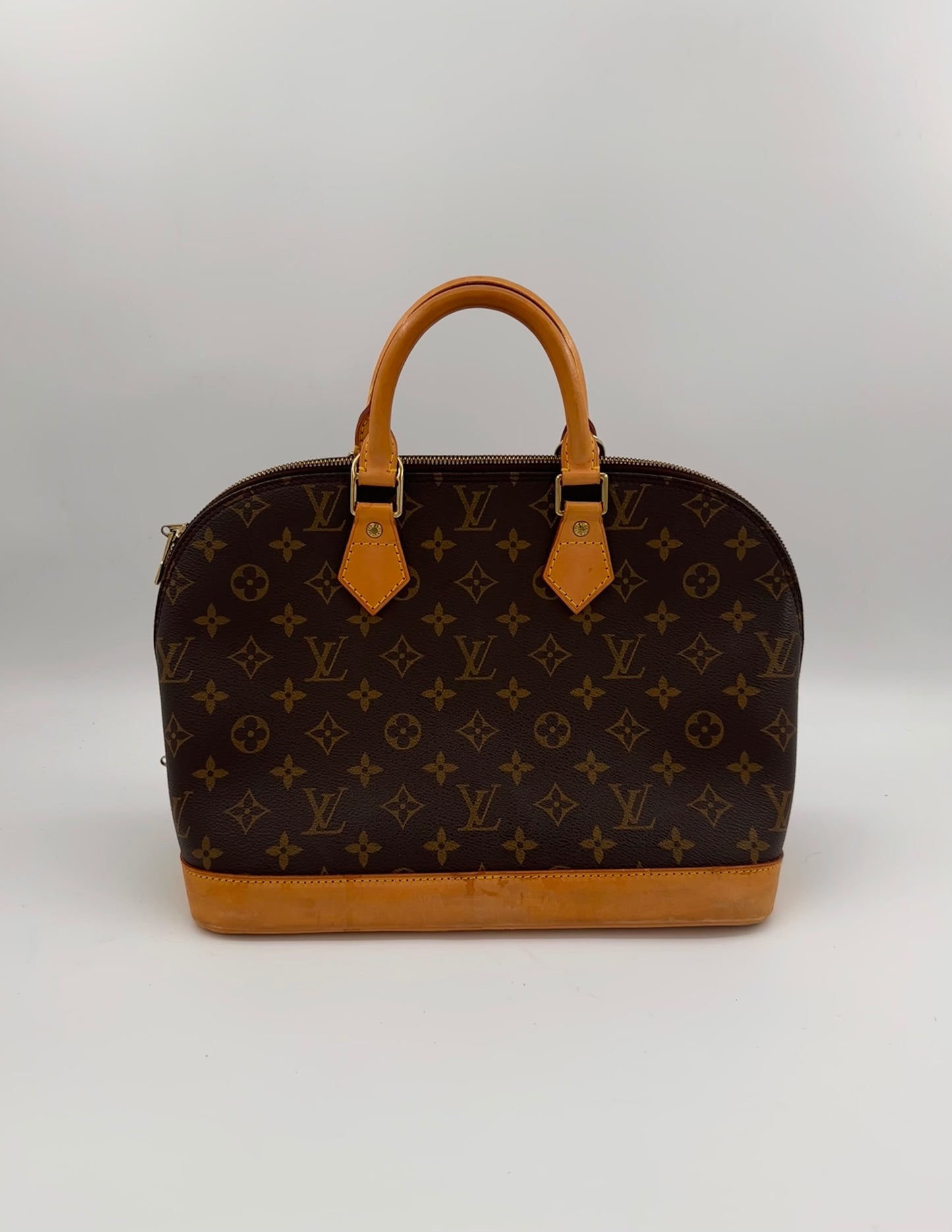 Louis Vuitton Alma PM
