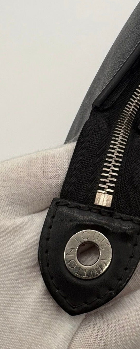 Louis Vuitton Pochette Voyage Clutch Damier Graphite