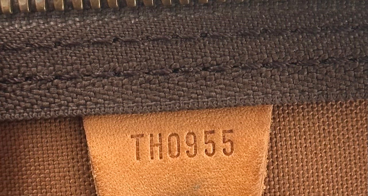 Louis Vuitton Keepall 50 Bandouliere