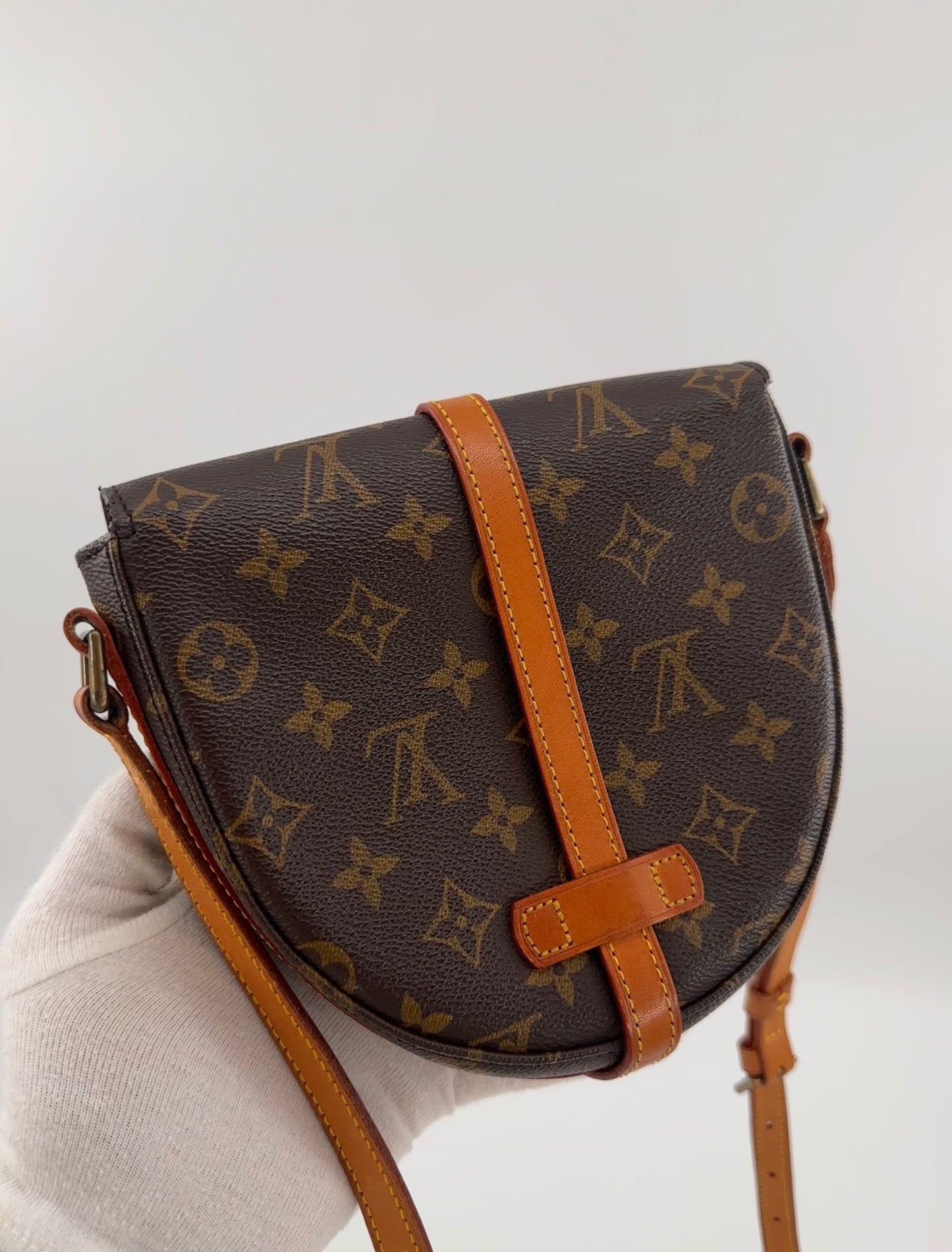 Louis Vuitton Chantilly PM Crossbody