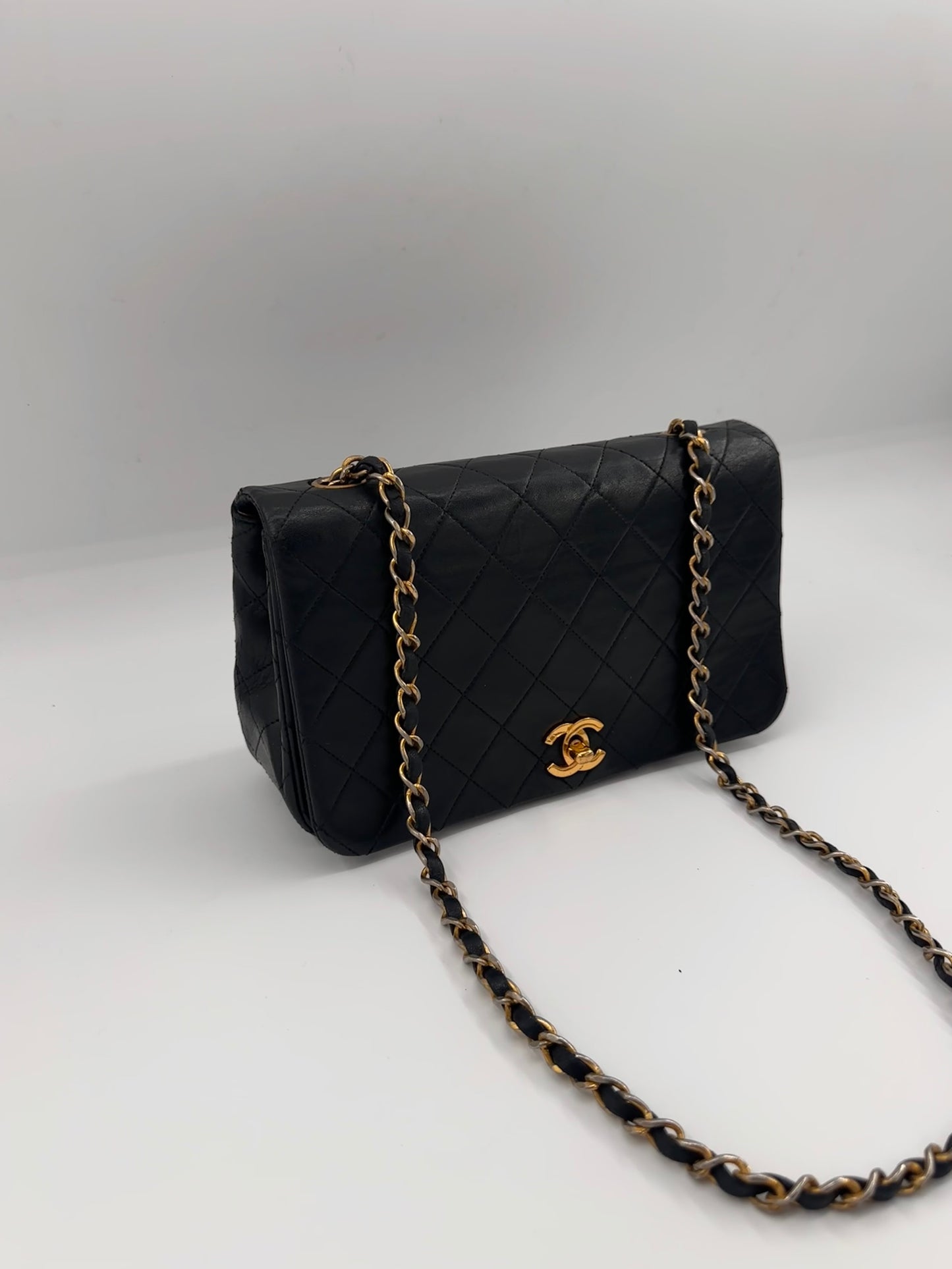 Chanel Lambskin turn lock Shoulder Bag
