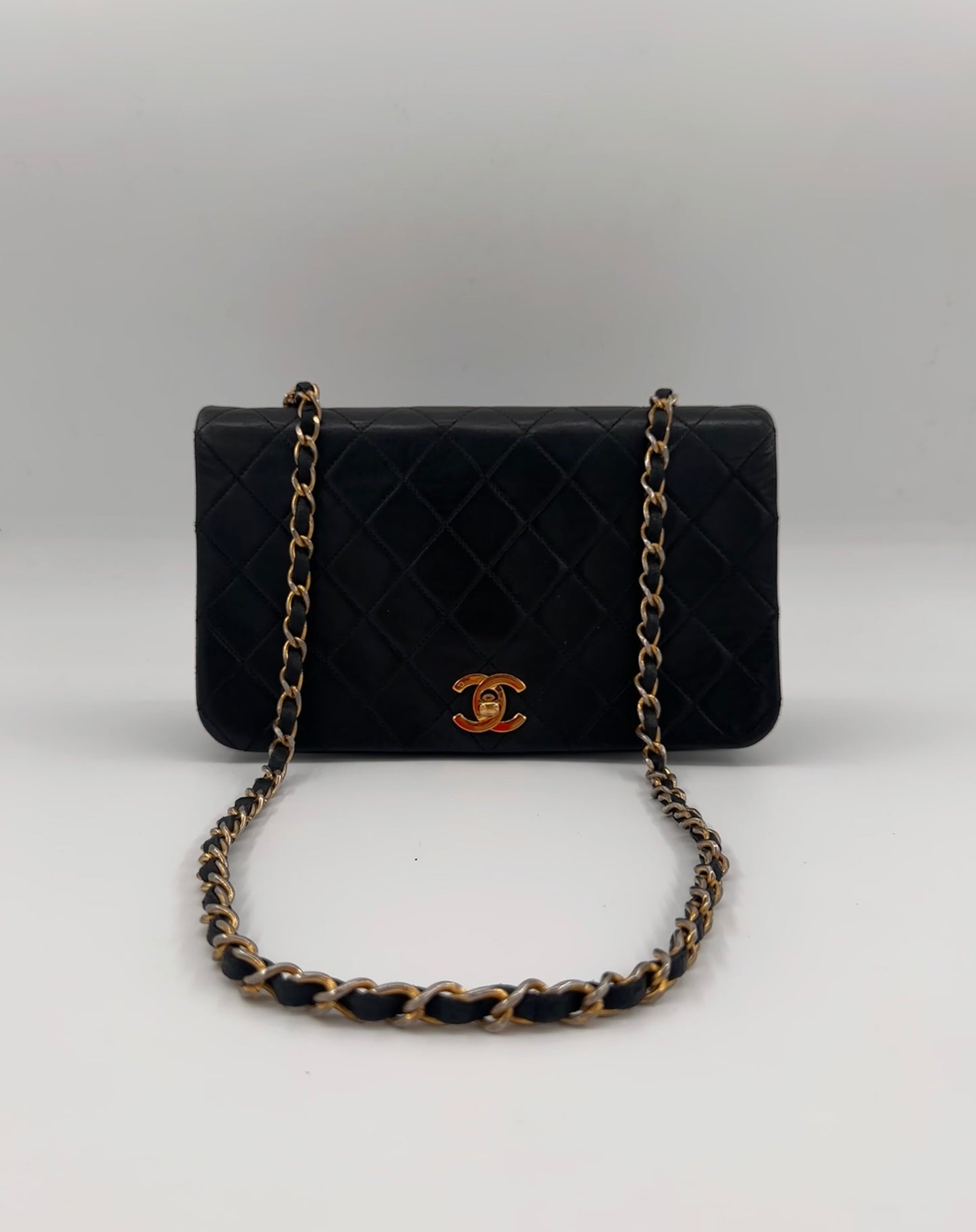 Chanel Lambskin turn lock Shoulder Bag