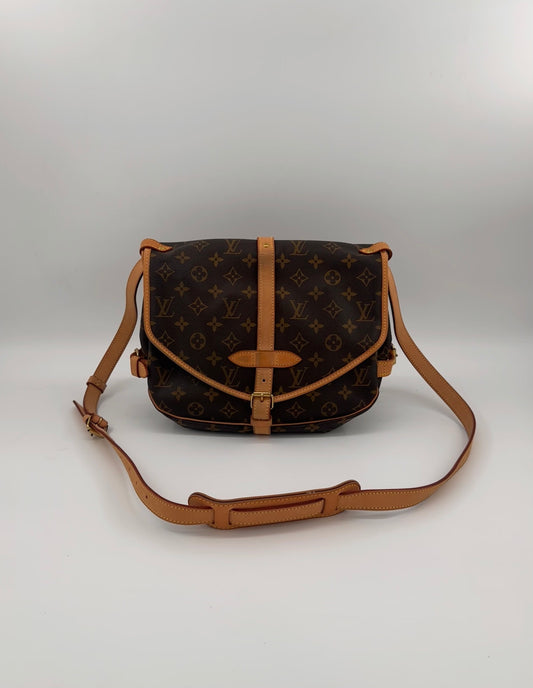Louis Vuitton Saumur 30 crossbody