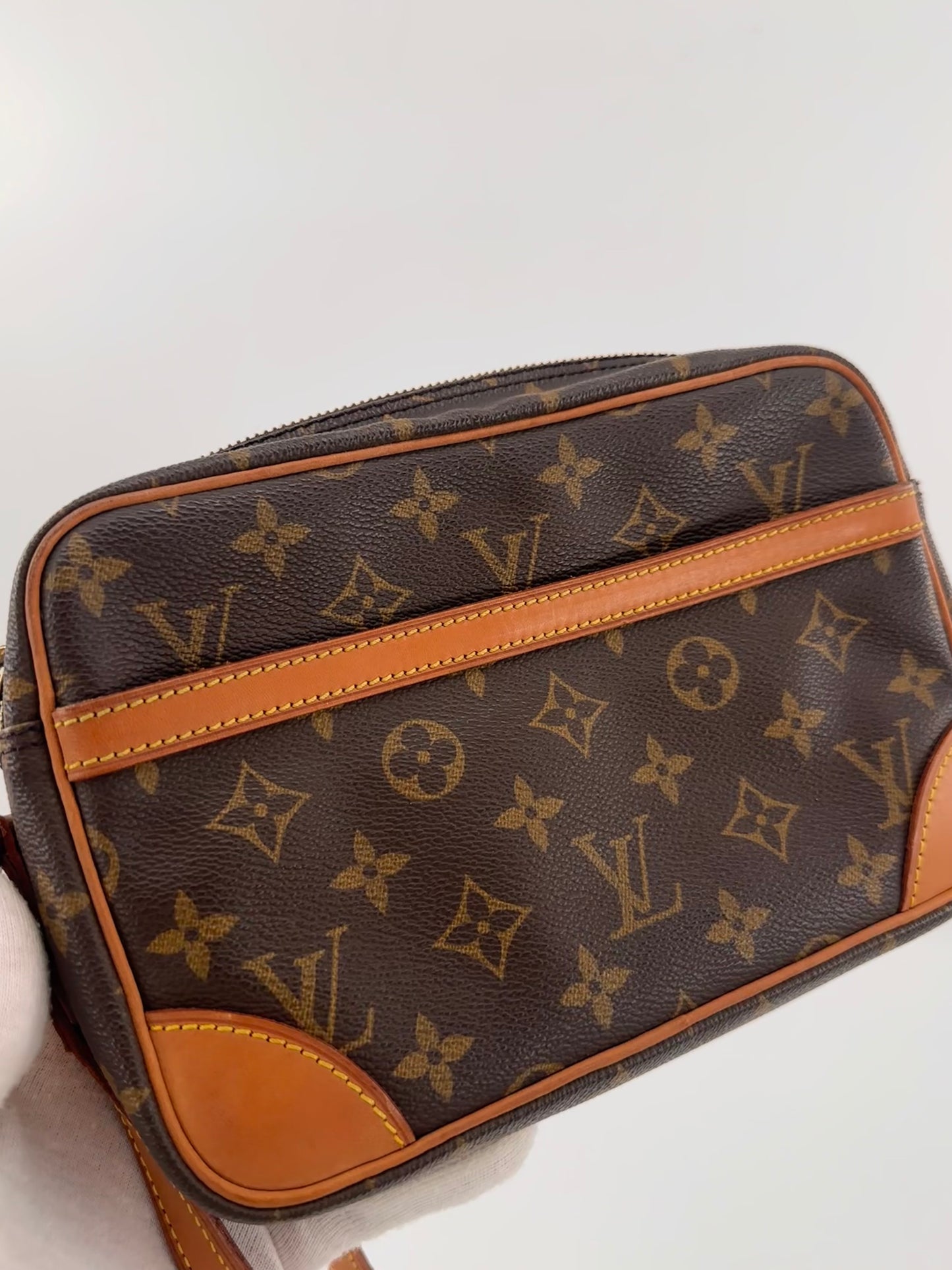 Louis Vuitton Trocadero 23 crossbody bag