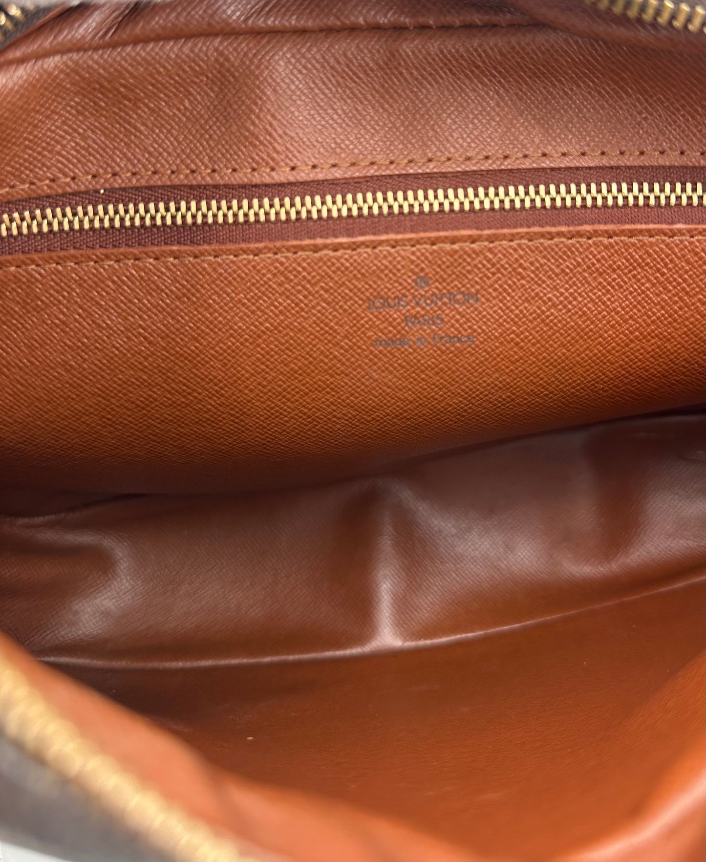 Louis Vuitton Trocadero 27 Crossbody bag