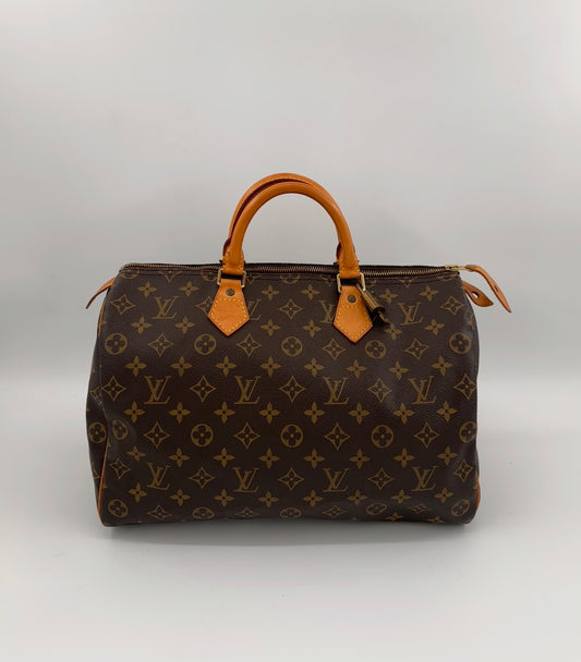 Louis Vuitton Speedy 35