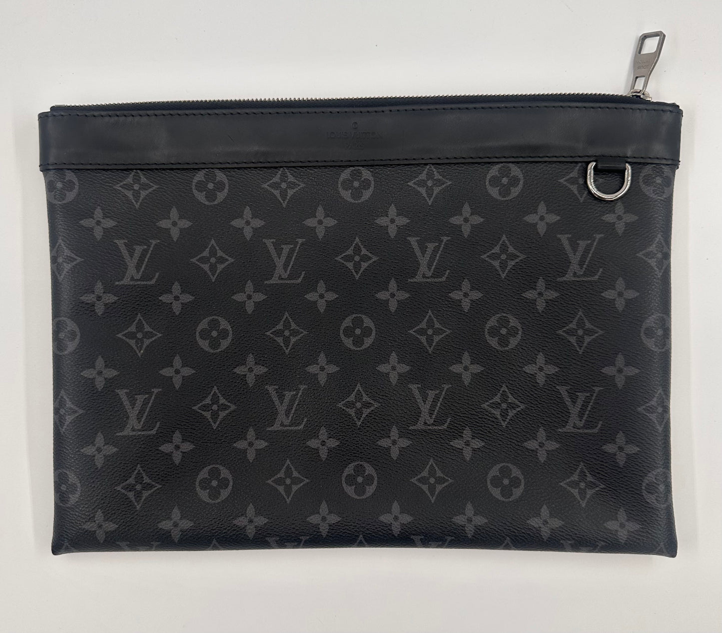 Louis Vuitton Monogram Eclipse Discovery Pochette GM