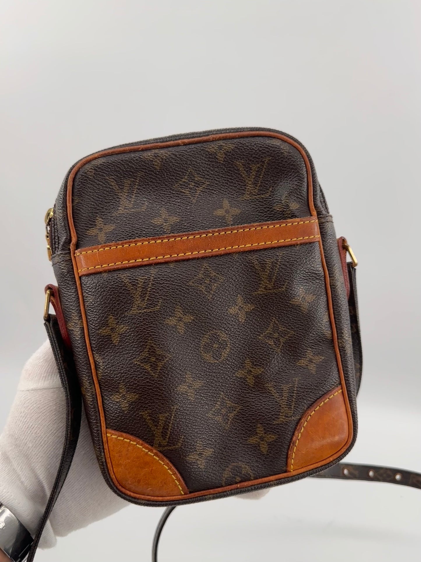 Louis Vuitton Danube Vintage Crossbody
