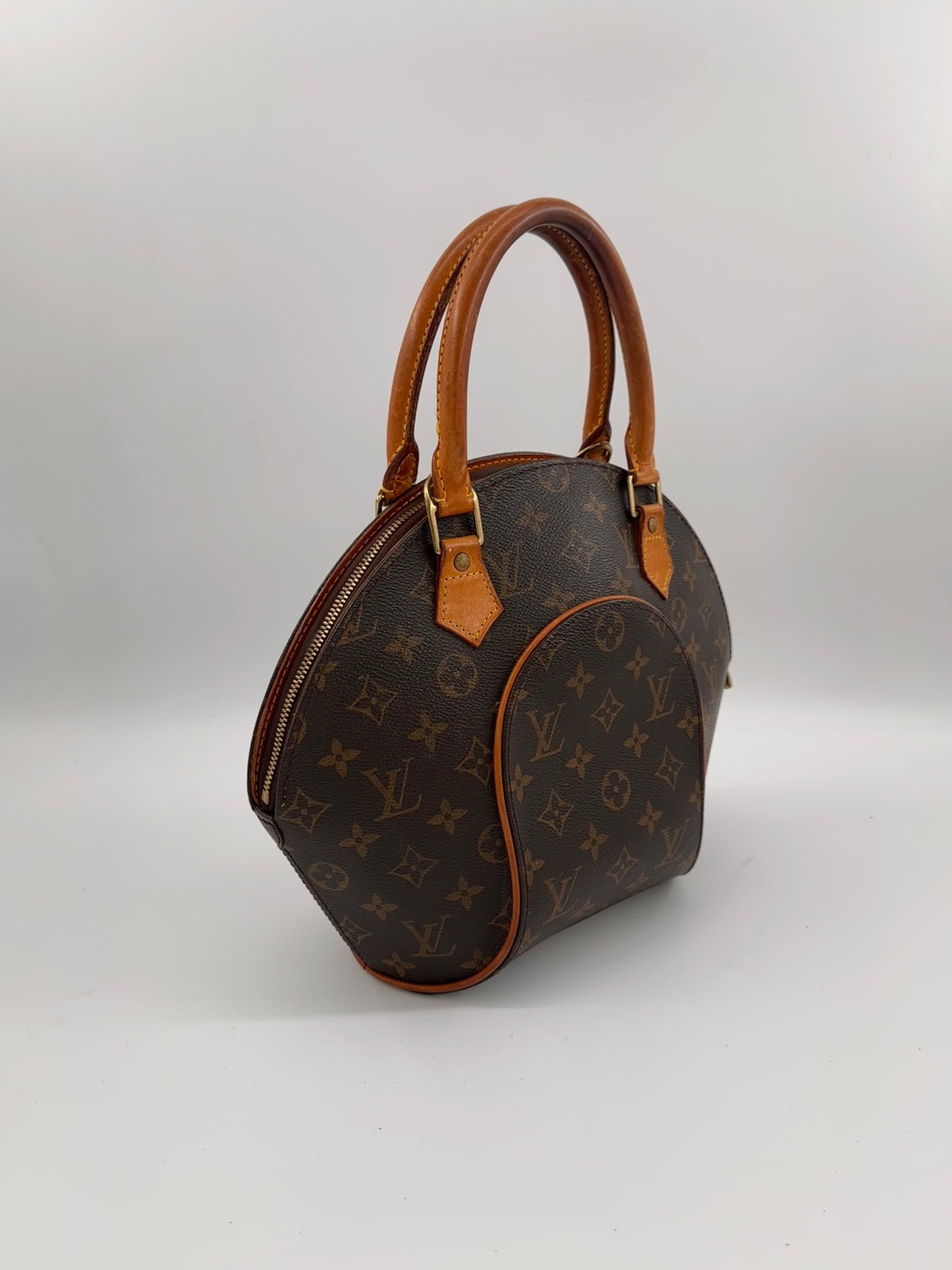 Louis Vuitton Ellipse PM