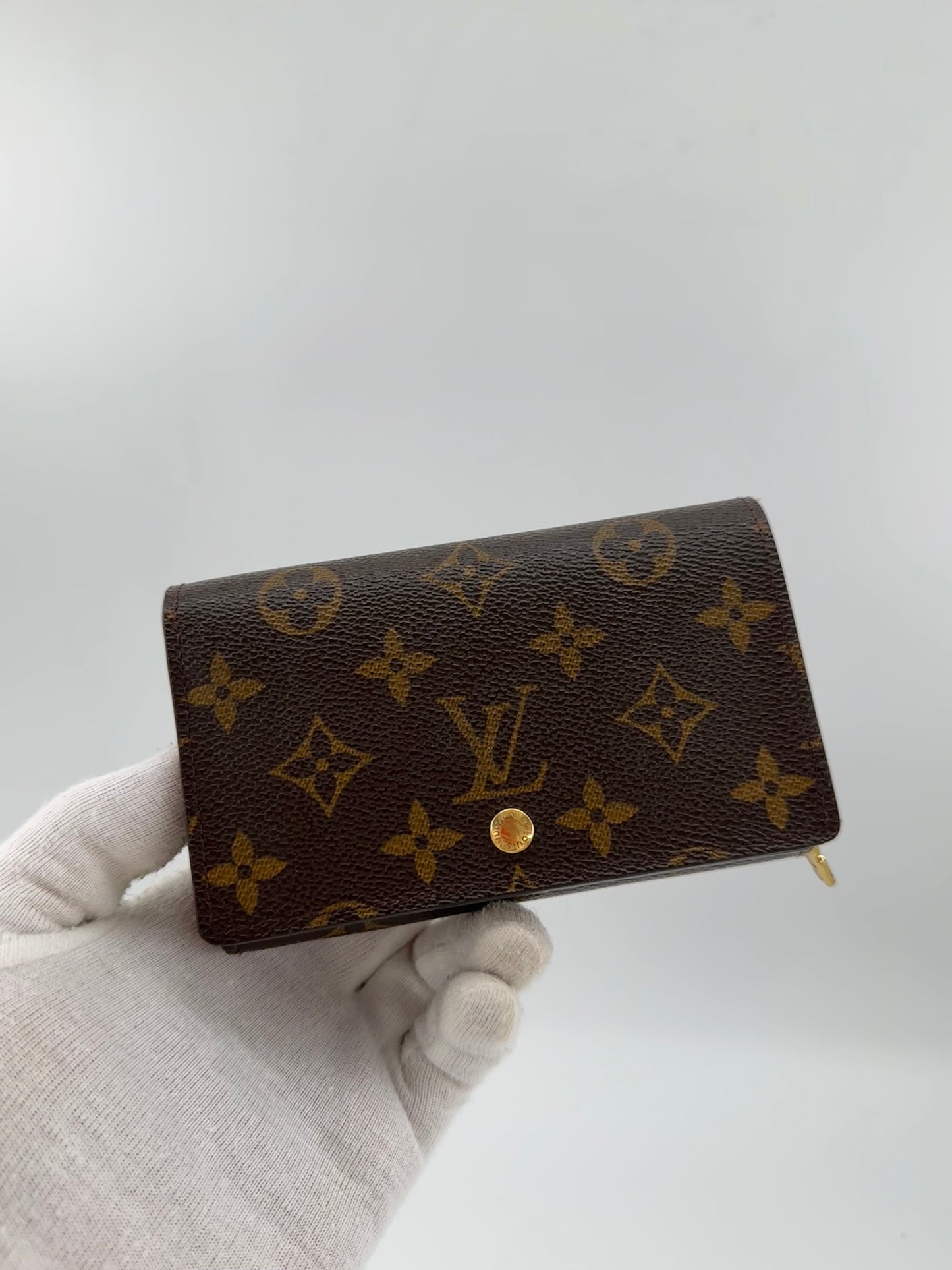 Louis Vuitton BiFold Purse