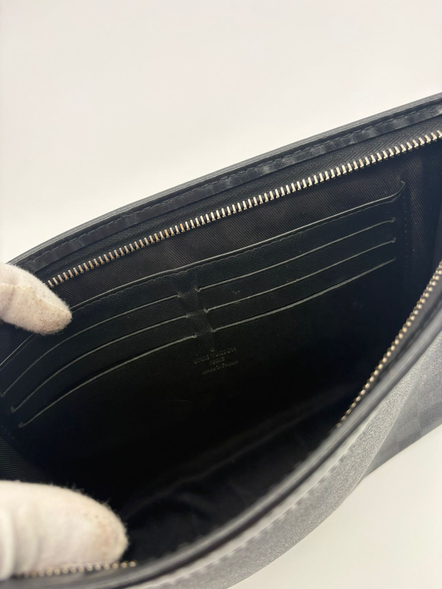 Louis Vuitton Pochette Voyage Clutch Damier Graphite