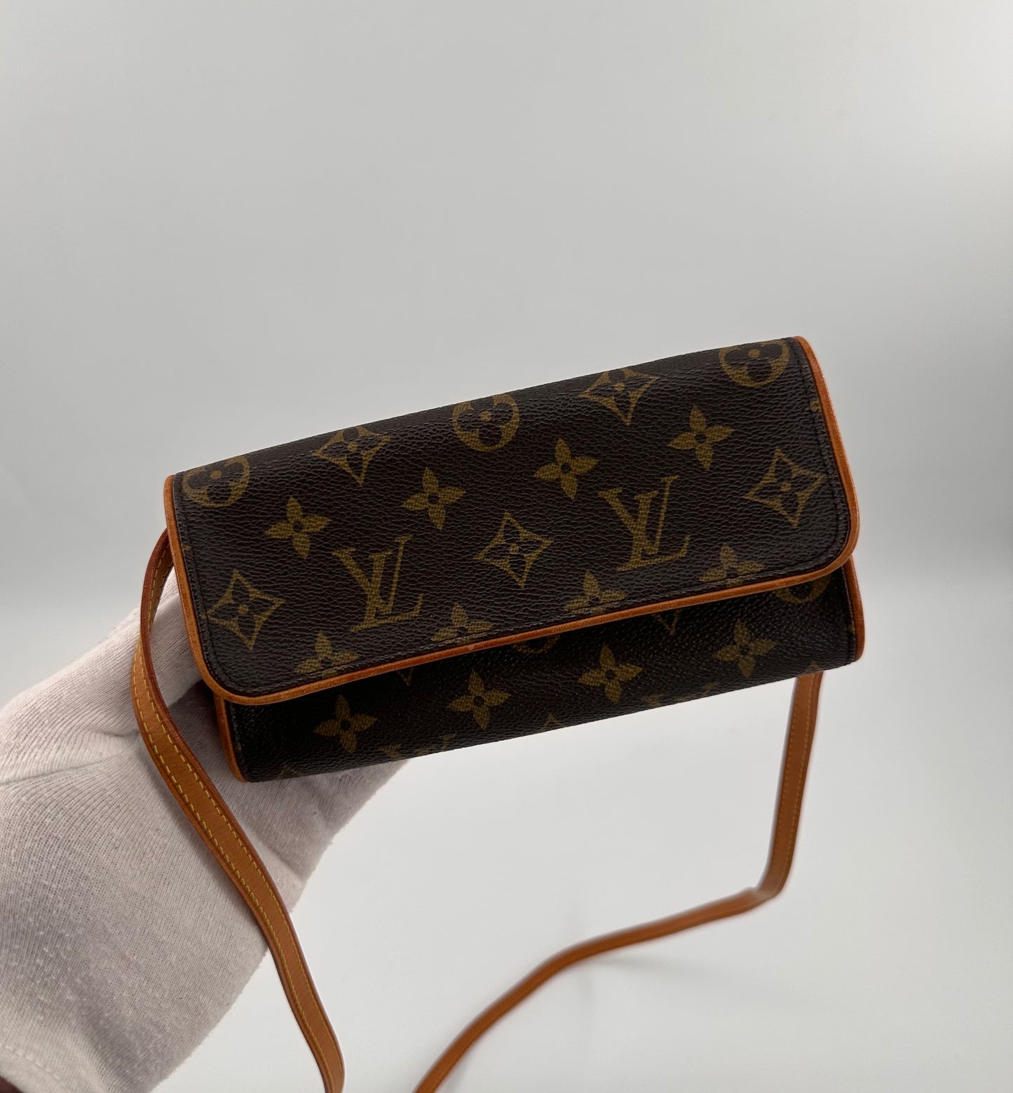 Louis Vuitton Twin Pochette