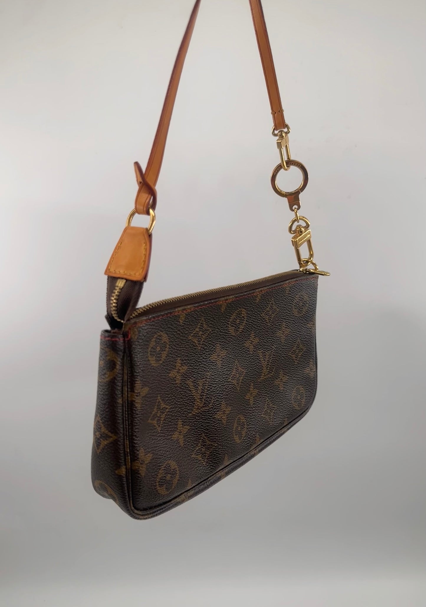 Louis Vuitton Pochette Accessoires Cherry