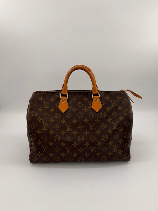 Louis Vuitton Speedy 35