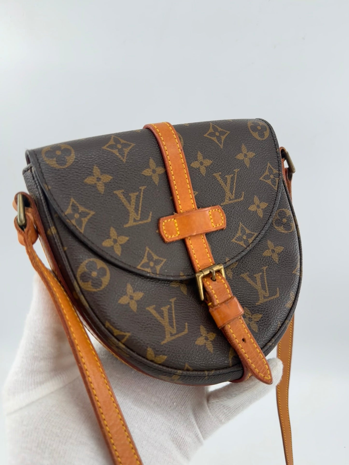Louis Vuitton Chantilly PM Crossbody