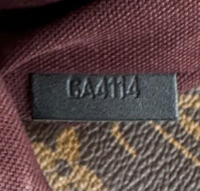 Louis Vuitton District Messenger Bag