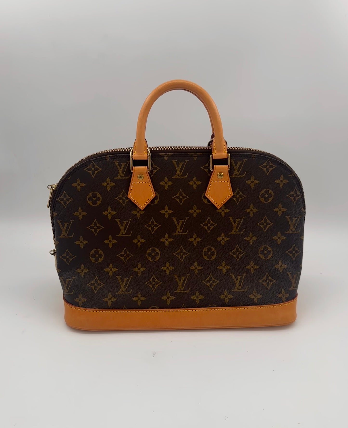 Louis Vuitton Alma GM