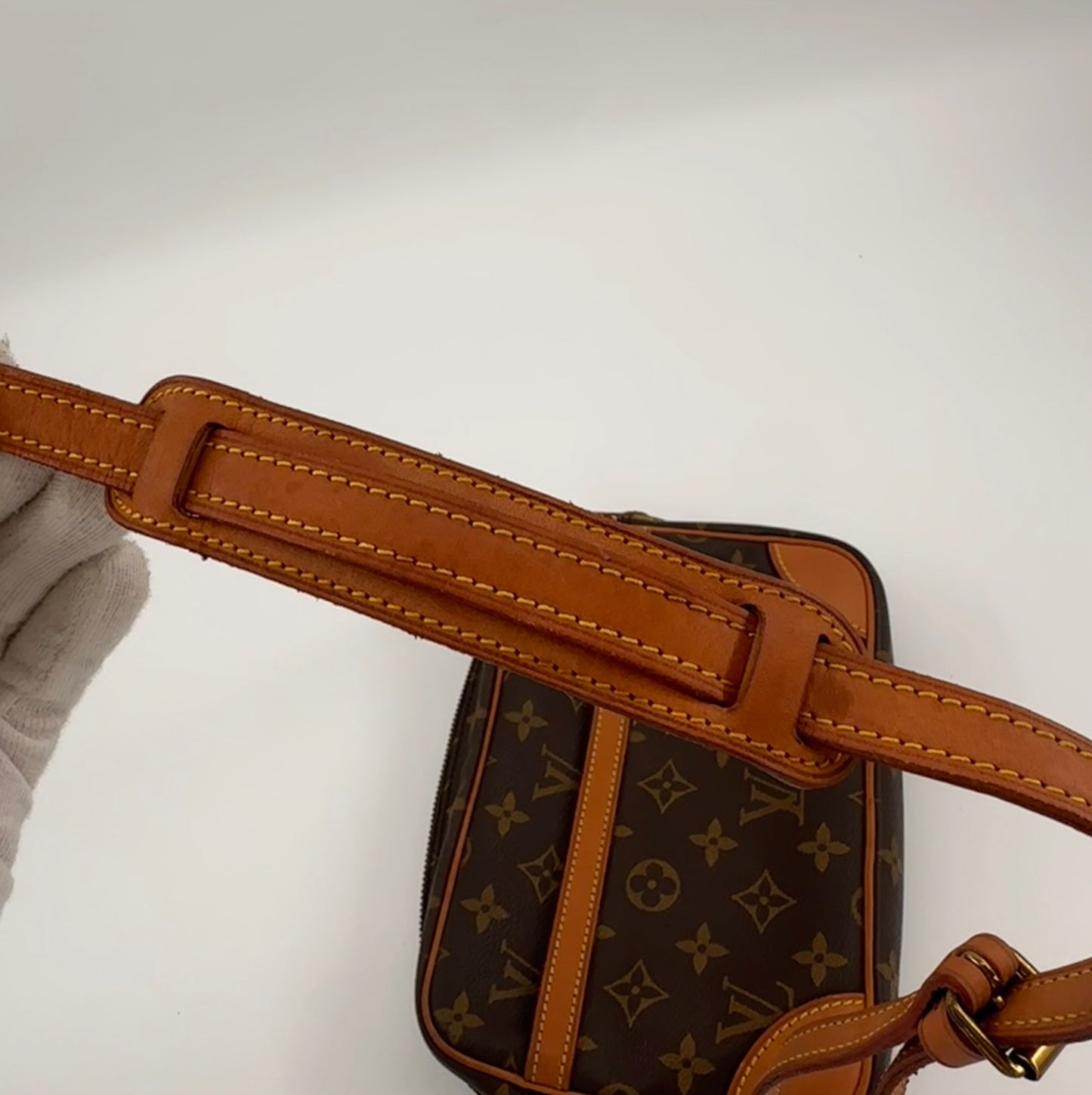 Louis Vuitton Trocadero 23 crossbody bag
