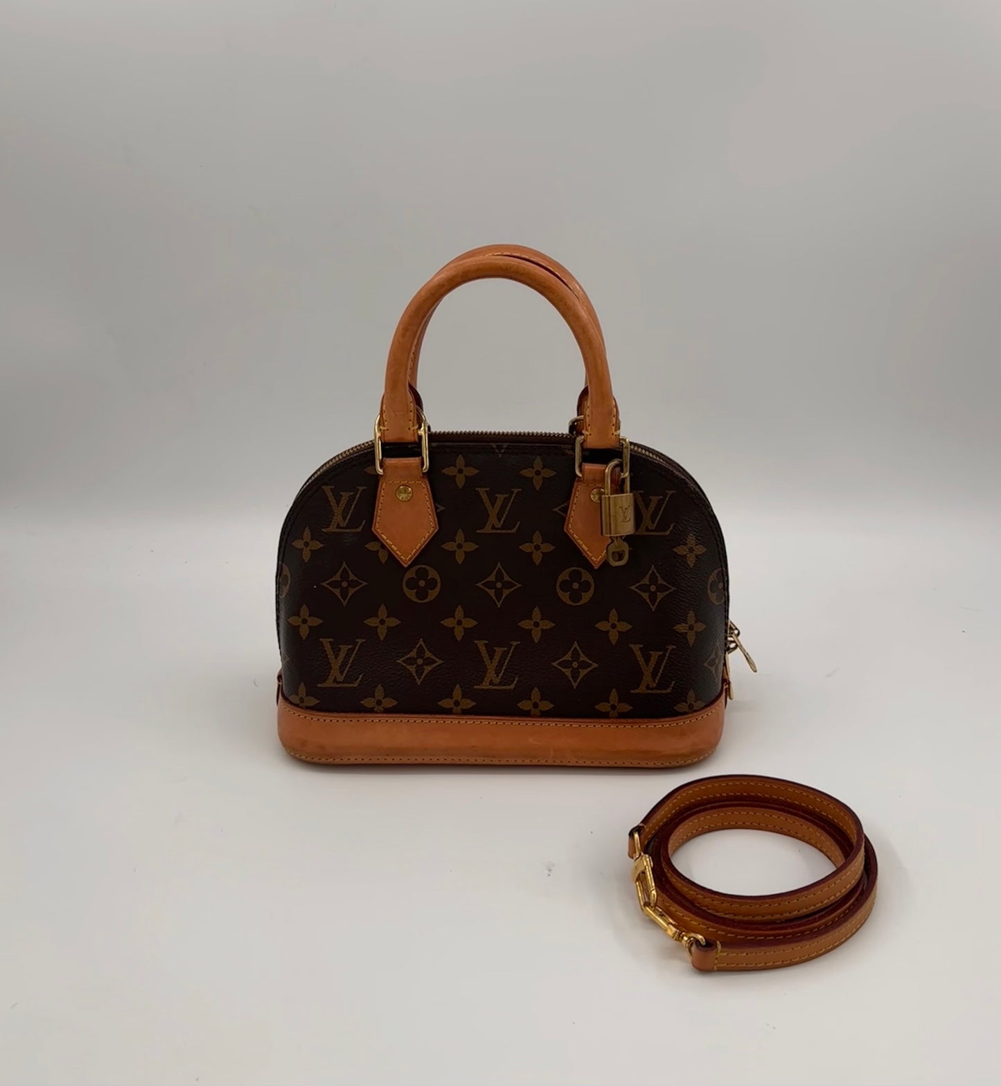 Louis Vuitton Alma BB