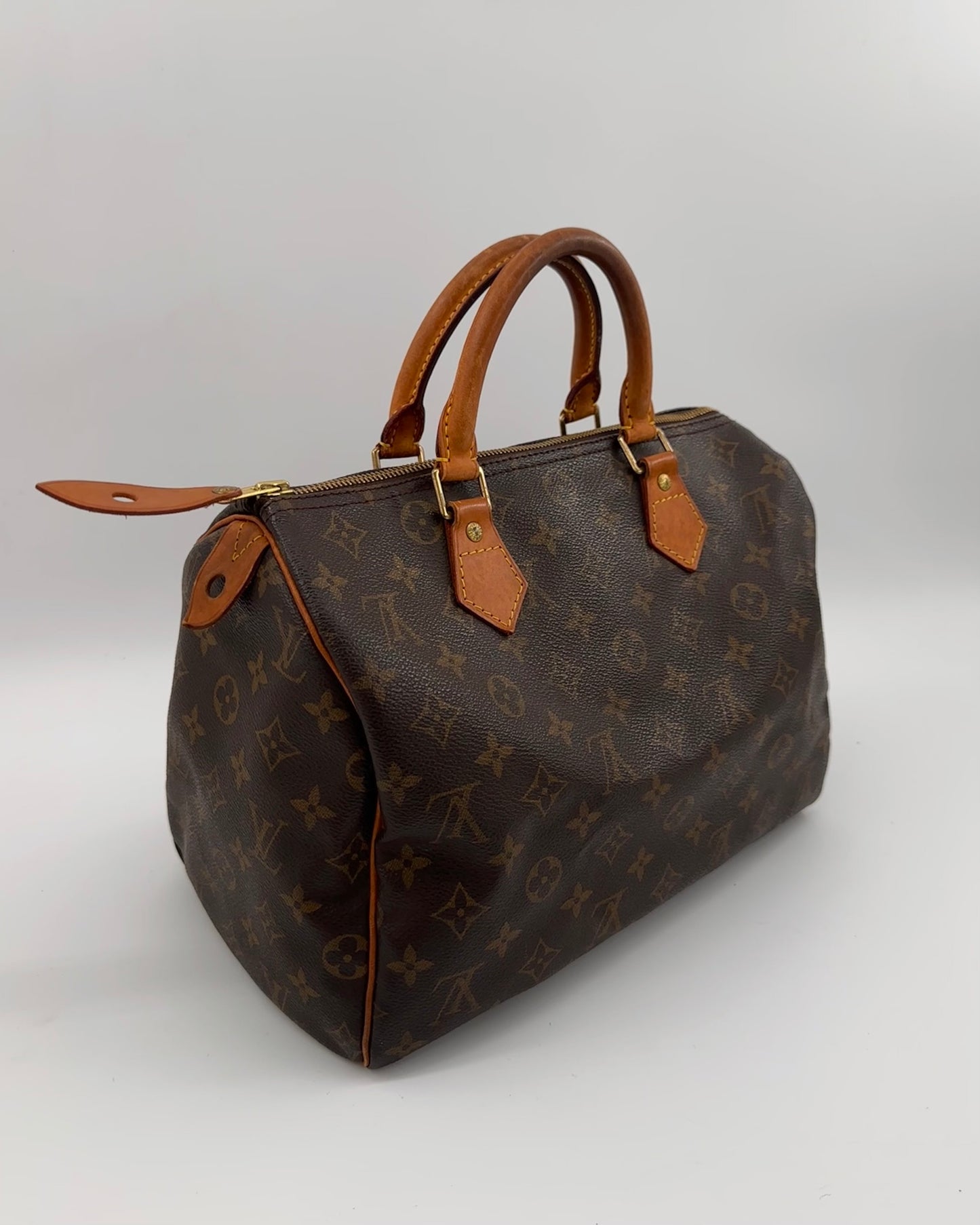 Louis Vuitton Speedy 30