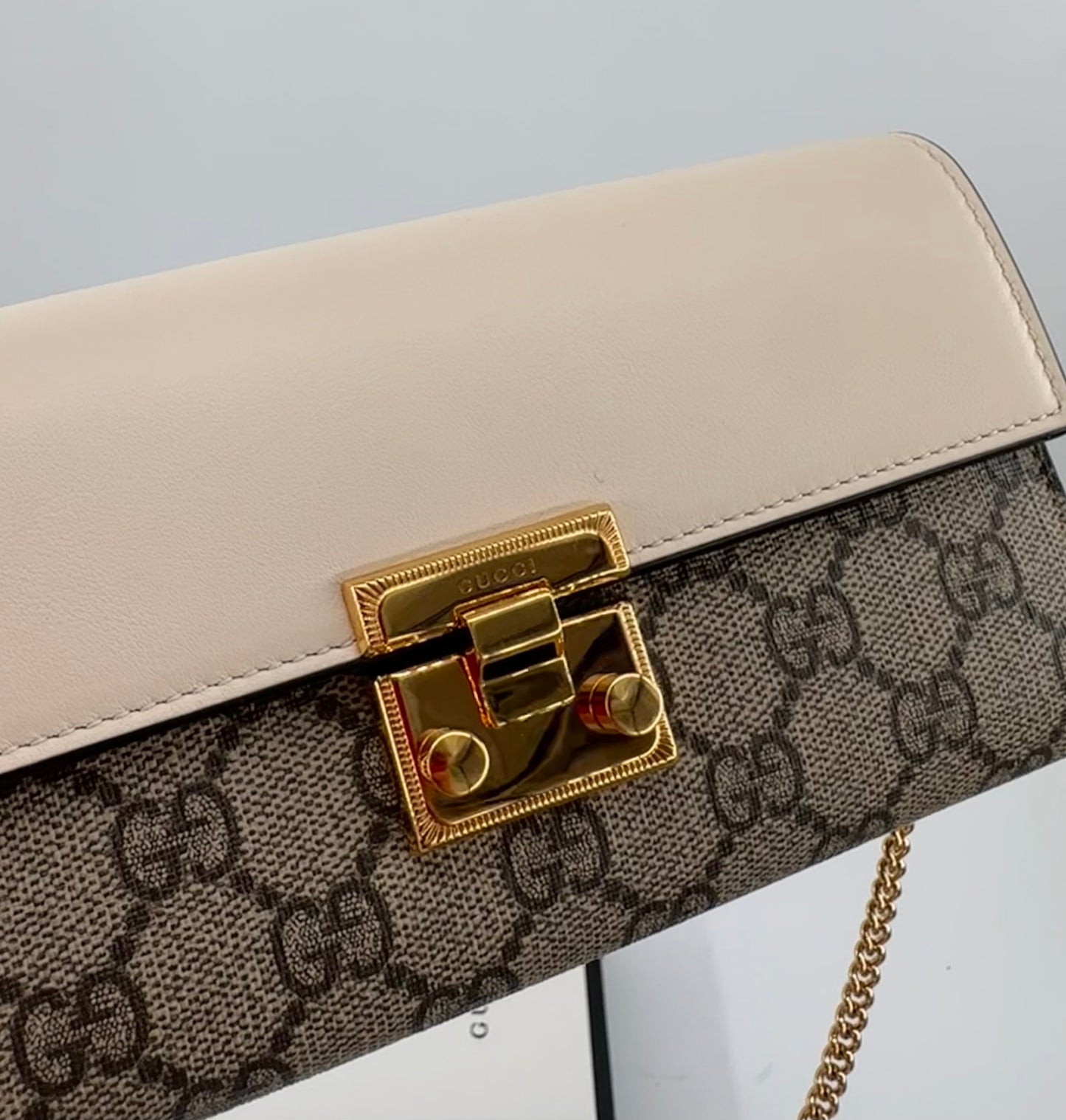 Gucci GG Supreme Padlock Shoulder bag