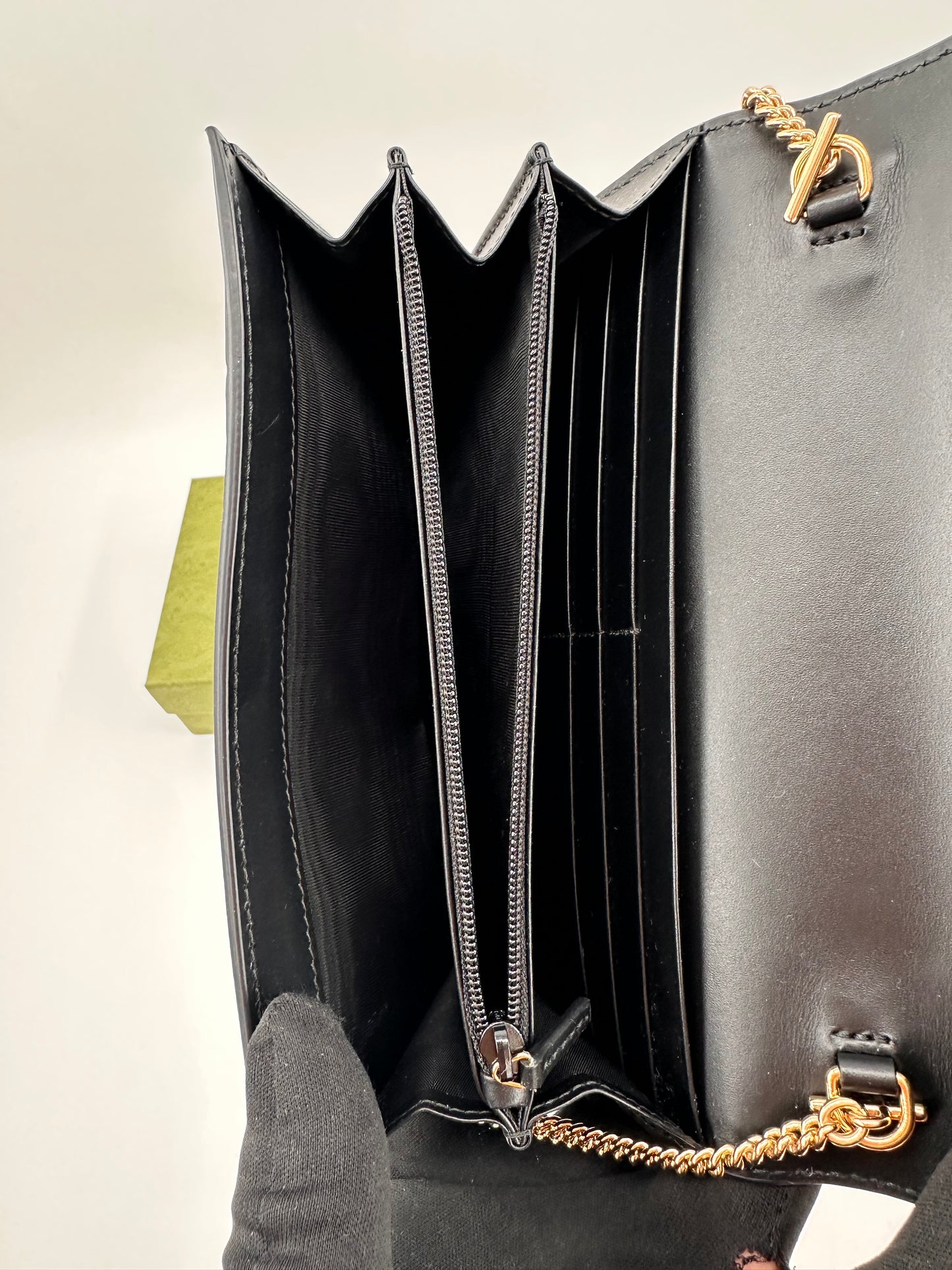 Gucci Padlock Wallet on Chain