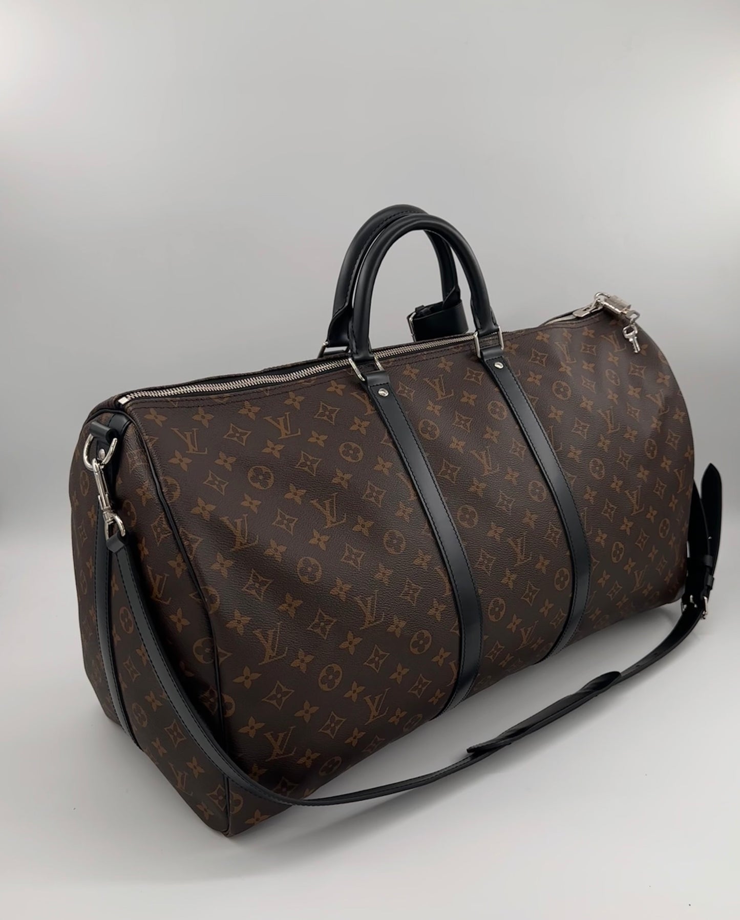 Louis Vuitton Keepall 55 Bandouliere Macassar