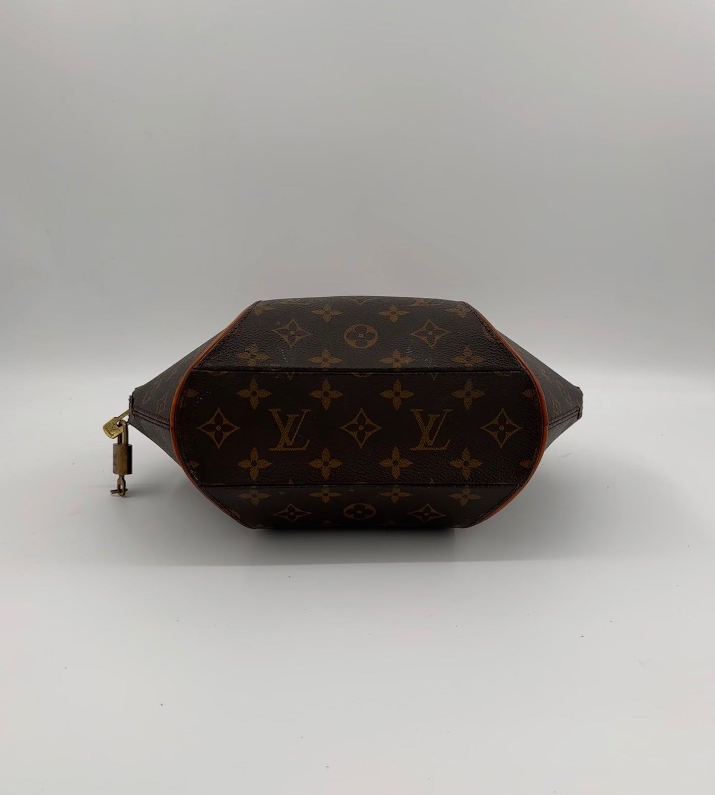 Louis Vuitton Ellipse PM