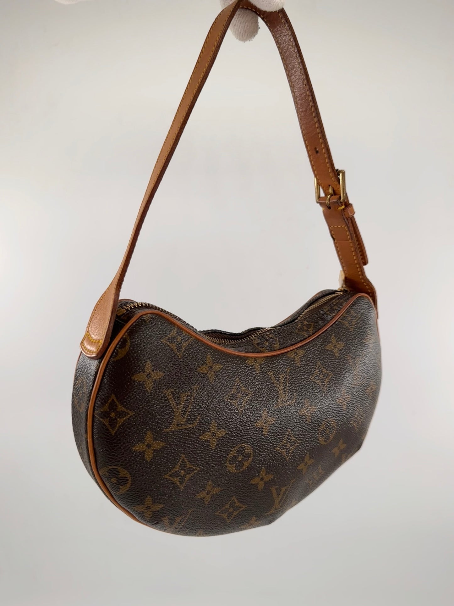 Louis Vuitton Croissant PM shoulder bag