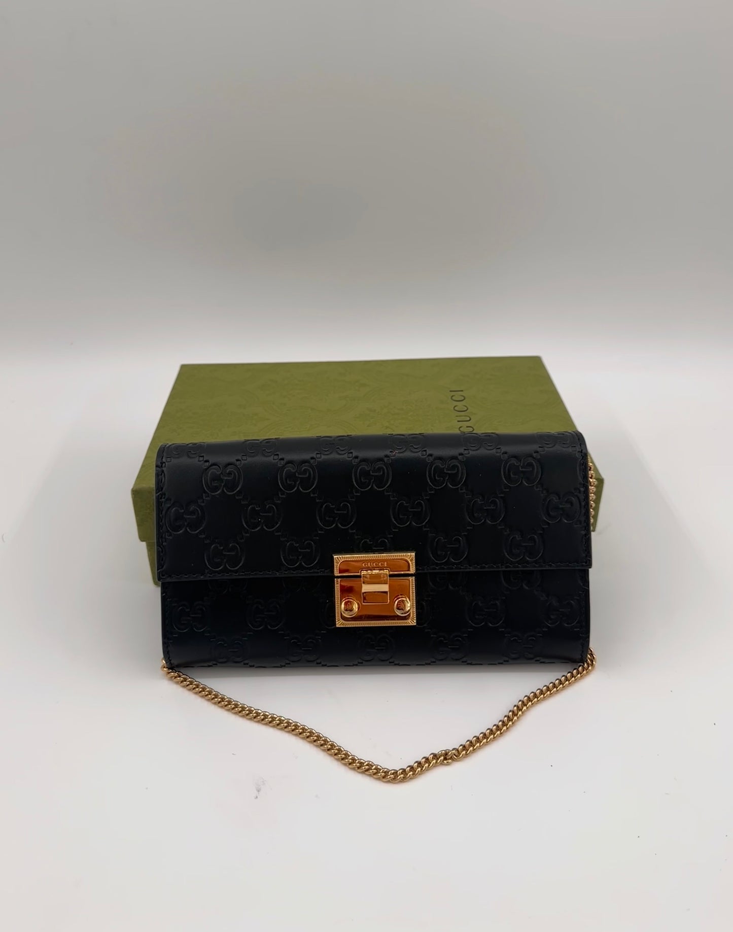 Gucci Padlock Wallet on Chain