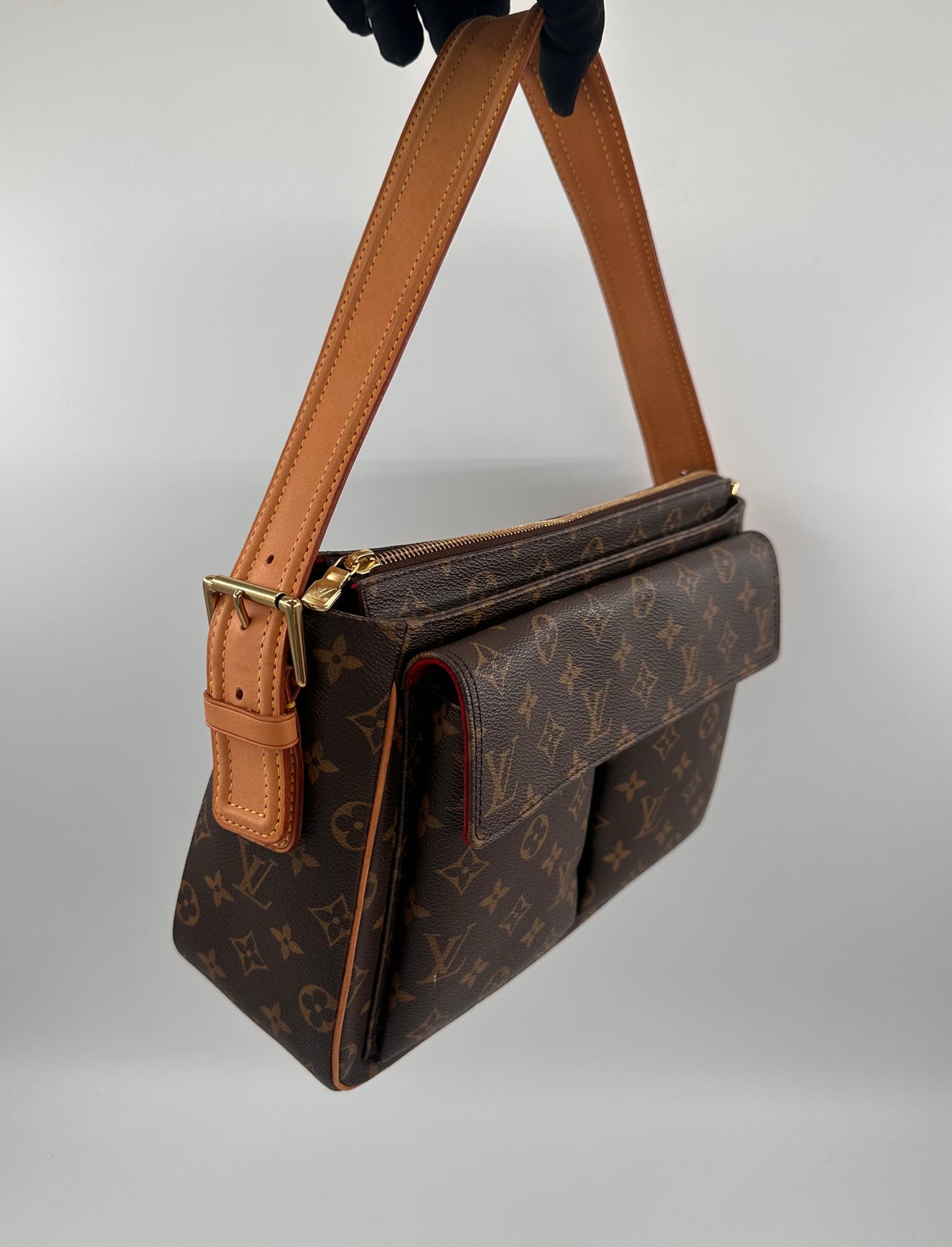 Louis Vuitton Viva Cite Shoulder bag