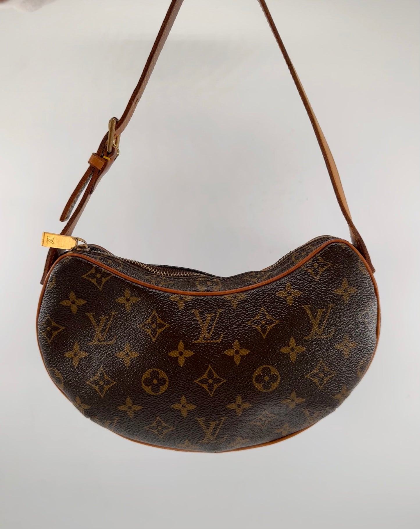 Louis Vuitton Croissant PM shoulder bag