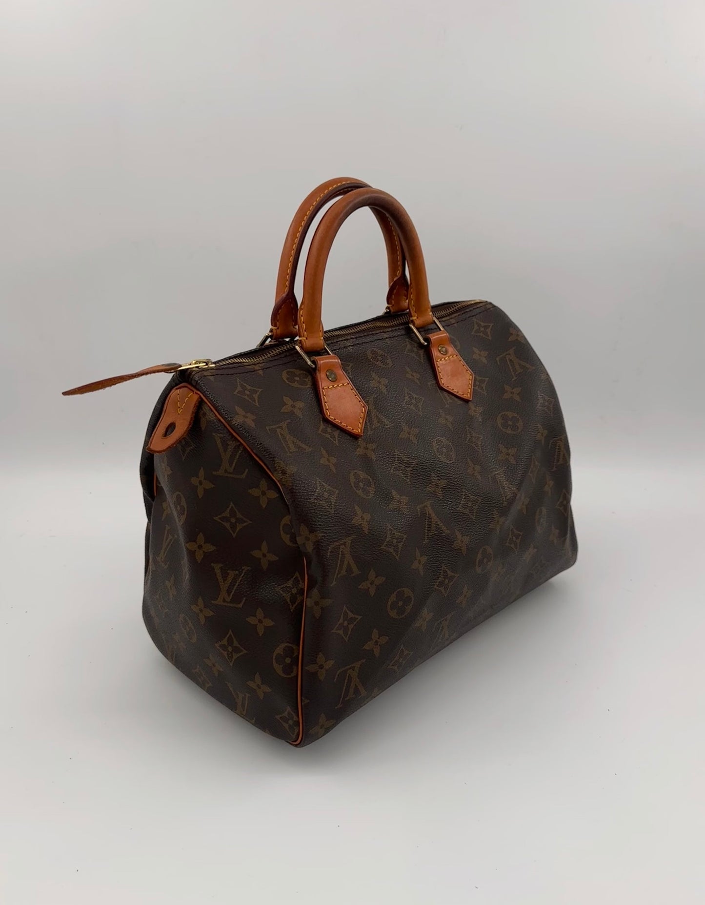 Louis Vuitton Speedy 30