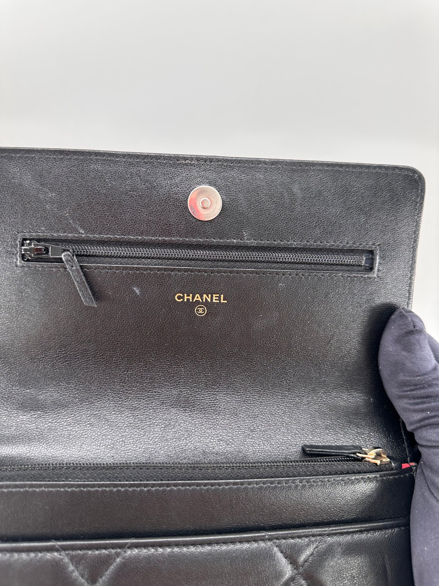 Chanel 19 Wallet on Chain Crossbody