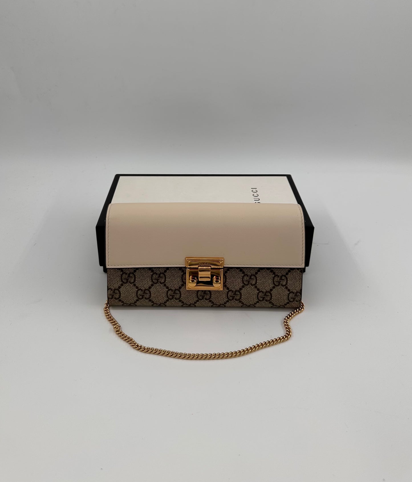 Gucci GG Supreme Padlock Shoulder bag